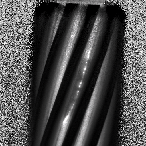 a pinion with induction thermography where a crack is visible